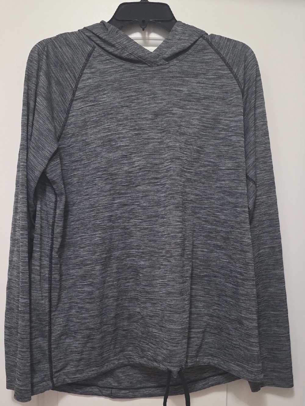 Under Armour Women's Gray Heather Lightweight Hooded Pullover